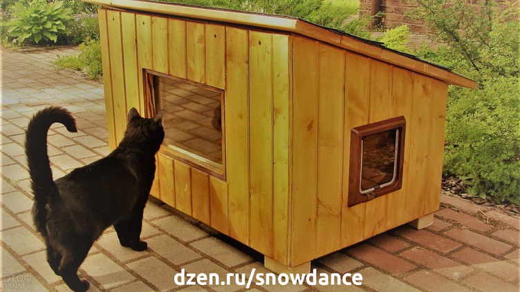 В этой статье мы собрали для вас фоточки интересных и удобных уличных домиков для кошек, от всепогодных, до утепленных зимних.-2